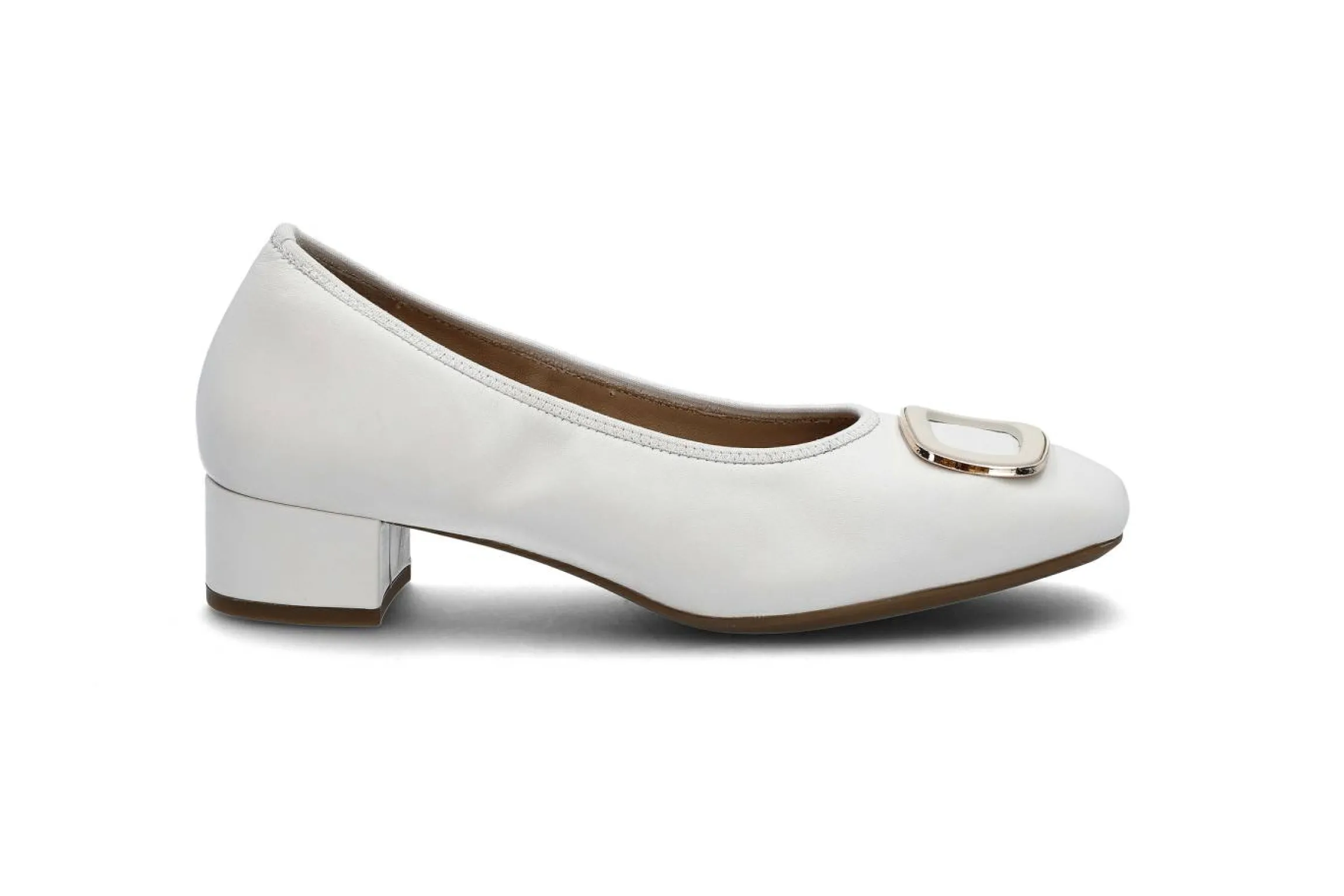 Bekväma och klassiska pumps