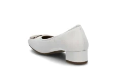 Bekväma och klassiska pumps