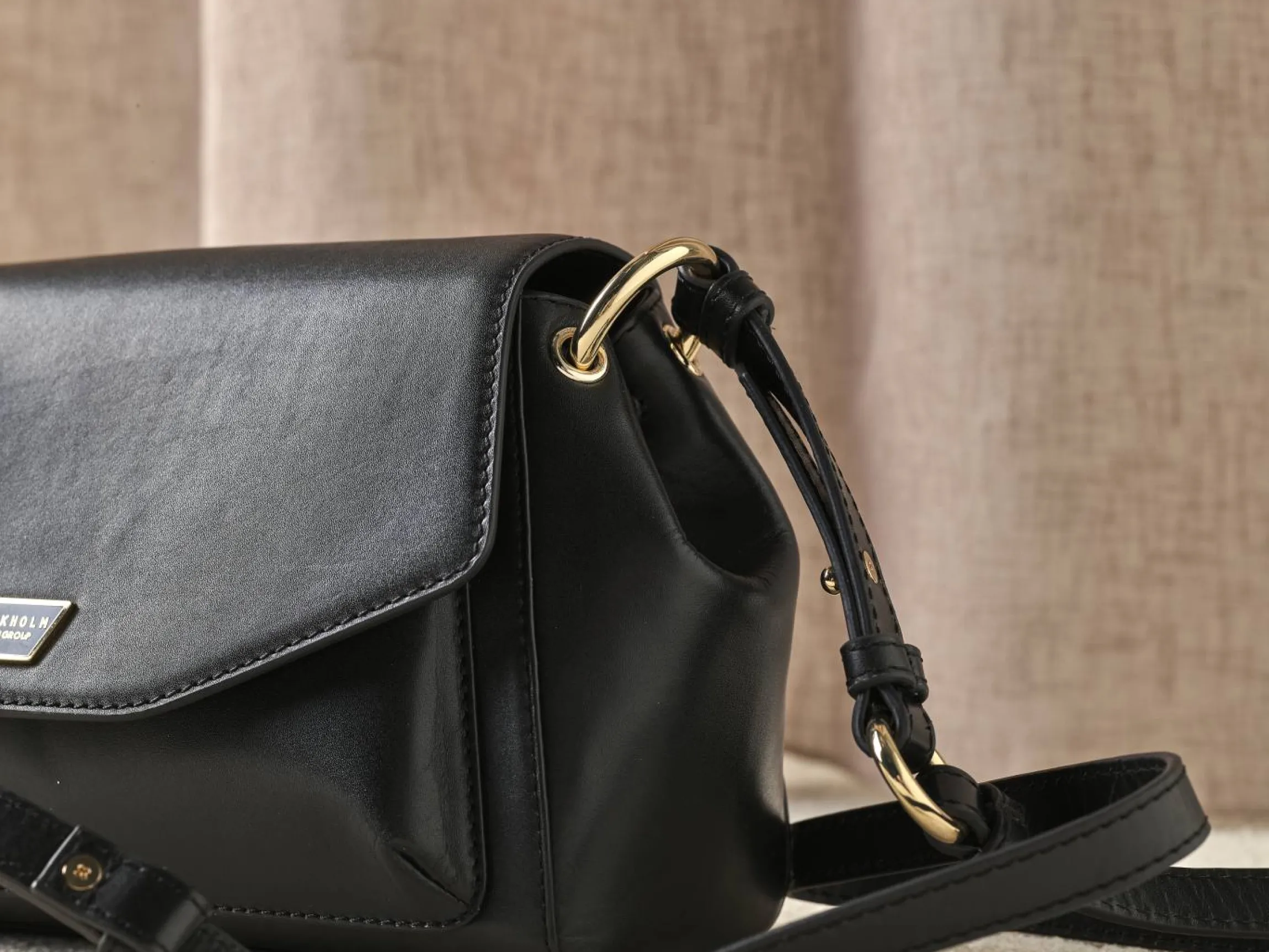 Crossbody-väska i läder
