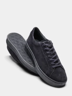 Cupsole sneaker
