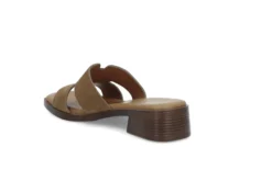 Elegant slip-in-sandal