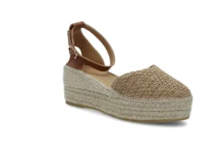 Espadrill med ovandel i raffia