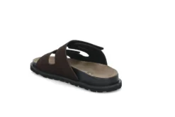 Modern fotbäddssandal