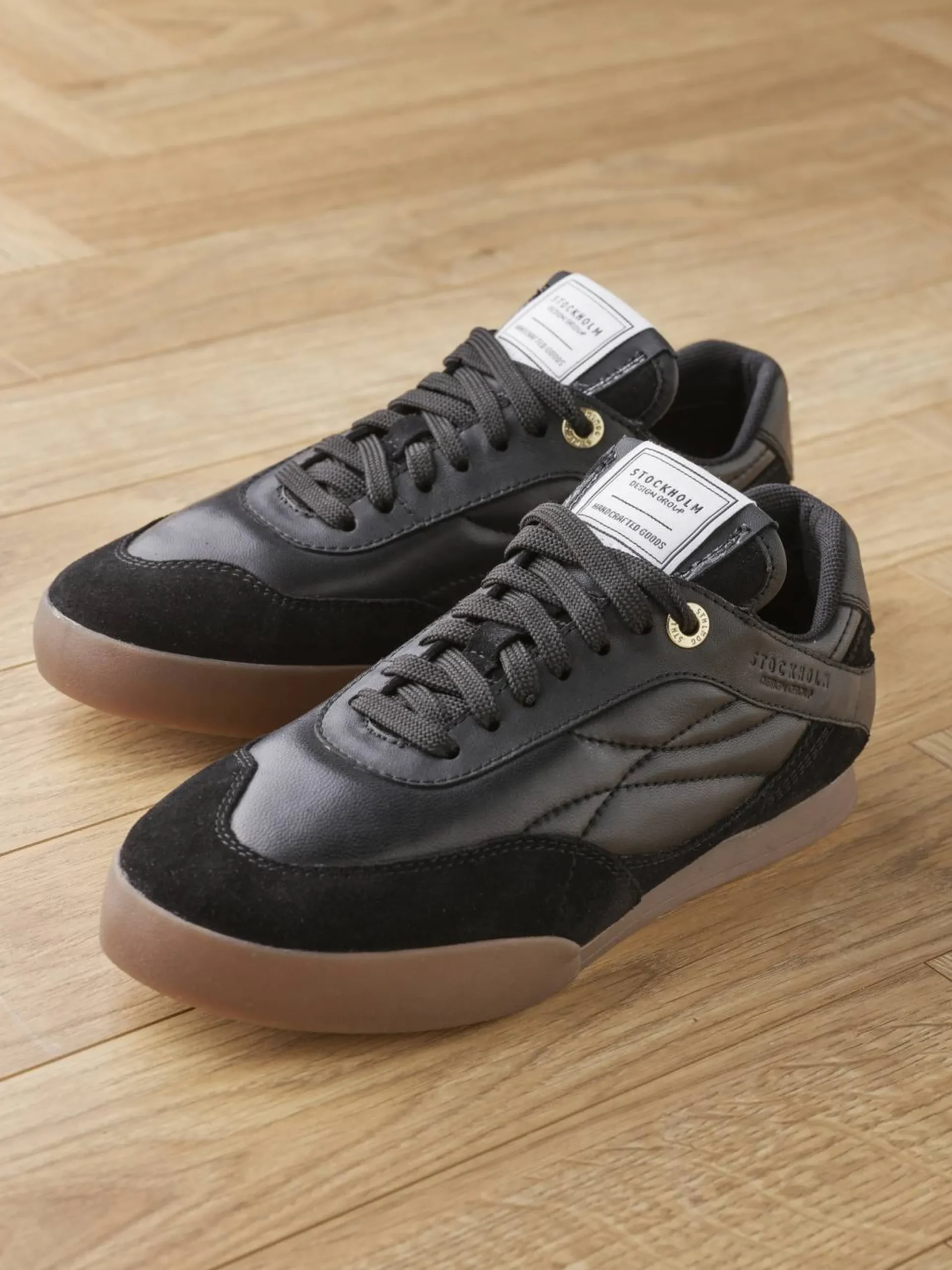 Retrosneakers