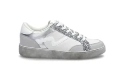 Sportig sneaker med glitter