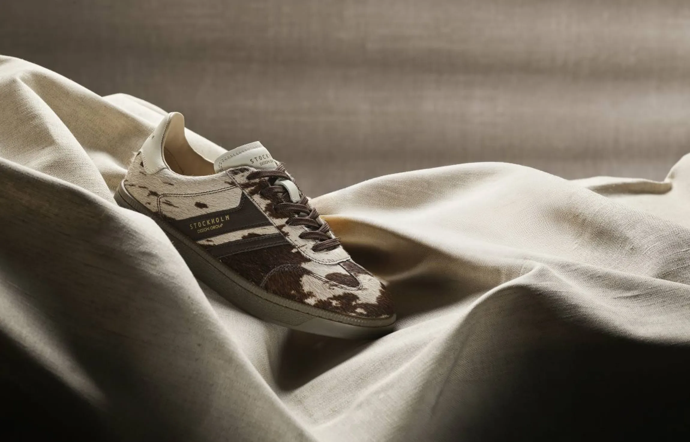 Sporty sneakers