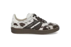 Sporty sneakers