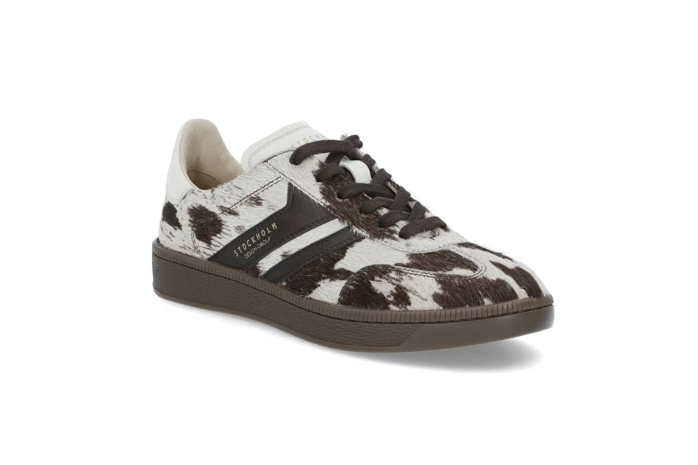 Sporty sneakers